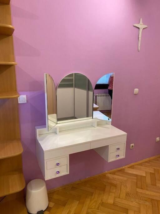 Self Check-In Studio With Wi-Fi And Parking Place Leilighet Zagreb Eksteriør bilde
