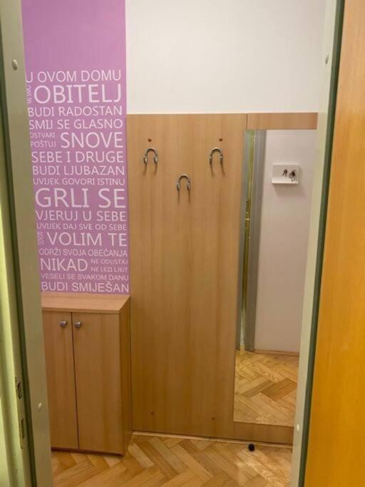 Self Check-In Studio With Wi-Fi And Parking Place Leilighet Zagreb Eksteriør bilde